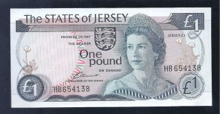Jersey,  1976 - 88,  Qe11,  £1 Pound,  P - 11a,  Crisp Unc