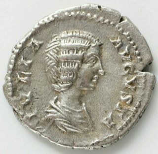 Iulia Domna Ar3.  55gr;20mm Denarius,  Pietas Reverse Iulia Domna (193 - 217 Ad).  Ar