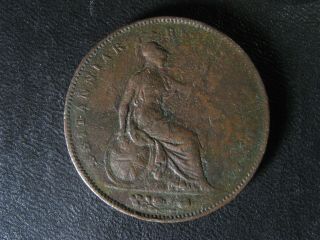 One Penny 1854 Great Britain Km 739 Ornamental Trident Uk Gb Queen Victoria D P