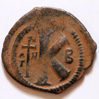 Byzantine Coin Ae Half Follis Justinian I Antioch 527 - 565 Ad - Vandals ?