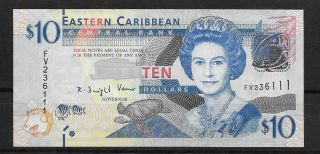 L1805 East Caribbean $10 Dollars St Vincent Queen Elizabeth Ii