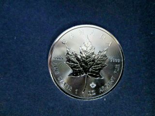 1 - 2018 Canadian Silver Maple Leaf 5 Dollar coin 1 Troy oz BU Upper Grade 4