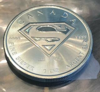 2016 Canada Superman 5 Dollar 1 Oz.  999 Silver Coin