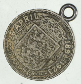 WORLD COIN - 1923 Denmark 2 Kroner - World Silver Coin - 15.  6g 454 2