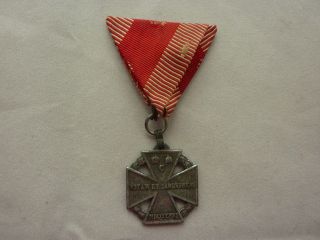 1916 Ww1 Austro - Hungarian Karl Troop Cross Medal (with Tri - Fold Ribbon)