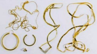 14kt Yellow 3 Chains 16 " Scrap Gold 12.  5 Grams Marked Scrap