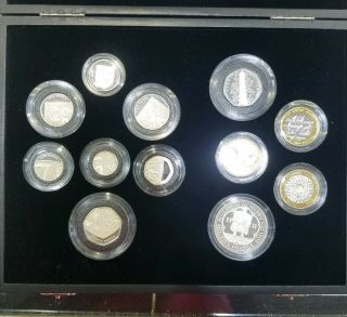 The U.  K 2009 Sterling Silver Coin Set And Certificate Of Authenticity