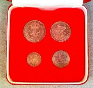 Great Britain 1902 Unc Maundy Set In Display Box