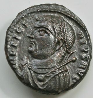 Licinius I (308 - 324) - Ae 3.  56gr;18mm - Imp Licinivs Avg Laureate Bust Left In
