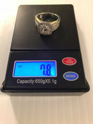 7.  8 Grams 14kt White Gold Scrap With Diamonds