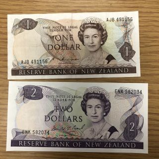 Bank Of Zealand One And Two Dollar Note