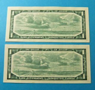 2 Consecutive 1954 Bank of Canada 1 Dollar Notes - AU. 2