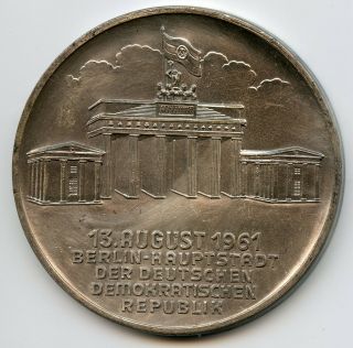 Berlin - Capital Of East Germany (berlin Wall) Bronze Medal Aug 13,  1961