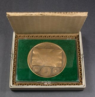 Medallic Art Co.  Pittsburgh Bicentennial Bronze Medal 3 " M039