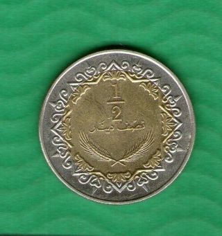 Libya 1/2 Dinar 1372 - 2004 - Box 0017 - Bi - Metal Scare Coin Horse Coin