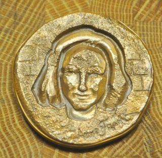 Anne Frank Bronze Table Medal