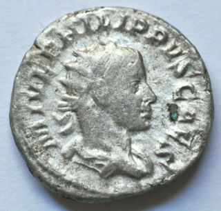 Philippus Ii. ,  Antoninian Ar 3.  70gr;23mm /: Radiate,  Draped And Cuirassed Bust
