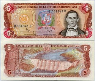 Dominican Republic 5 Pesos 1984 P 118 Unc