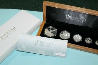 2009 Libertad Proof Set Of 5 Coins With Wood Box And