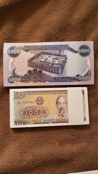 5,  000 Iraqi Dinar,  1,  000 Vietnamese Dong Note Uncirculated