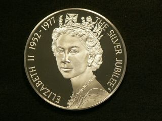 1952 1977 Queen Elizabeth Ii Jubilee Silver Medal 3100