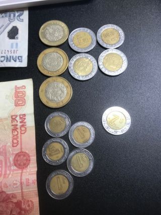 MEXICAN COINS AND PAPER MONEY VALUED AT 477 PESOS (F2) 2