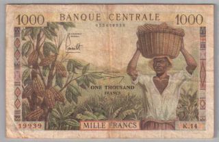 561 - 0082 Cameroun | Banque Centrale,  1000 Francs,  1962,  Pick 12,  F - Vf