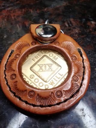 Next Generation Handmade Aa/na Recovery Medallion Coinholder Leather Keychain