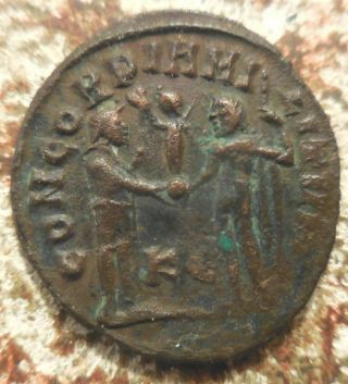 21.  5mm,  3.  03g,  Maximianus 295 - 299 Ad.  Radiate,  Draped And Cuirassed Bust