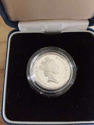 1991 United Kingdom Silver Proof One Pound Coin Box & 2