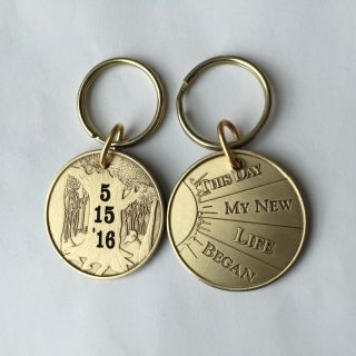 Personalized Engraved Sobriety Date Keychain Coin Sober AA NA Sobriety Gift 3