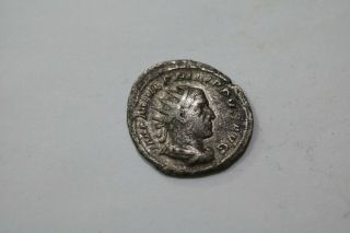 Ancient Old Roman Uncleaned Antoniniani Sharp Details With 2.  46 Gr.  B18 Z6030