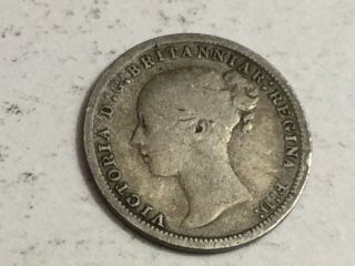 Great Britain 1870 3 Pence Small Silver Coin Circulated