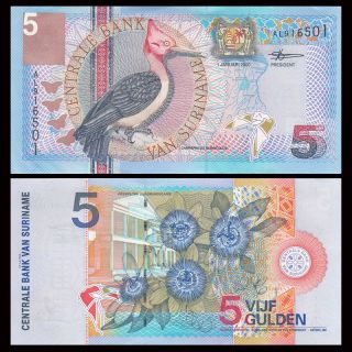 Suriname 5 Gulden,  2000,  P - 146,  Unc