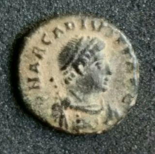 Arcadius A.  D.  383 - 408 Ad Victory Dragging Captive Reverse 13 Mm Bronze
