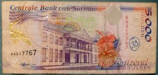 Surinam Suriname 5000 5 000 Gulden Note Issued 05.  10.  1997 P 143 A