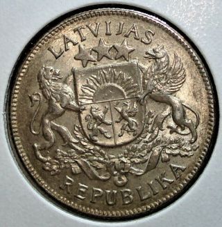 1925 Silver 2 Lati Coin From Latvia In Shape
