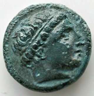 Philip Ii Of Macedon Ae 5.  08gr,  Kings Of Macedon.  Philip Ii (359 - 336 Bc).  /obv.