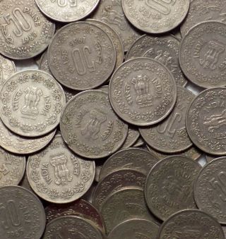 Republic India 50 Paisa 50 Coin.  Coin - 726