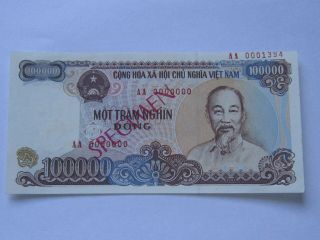Vietnam Specimen 100000 Dong 1994 Unc