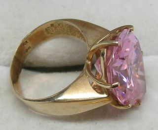 Solid 10k Yellow Gold Chunky Pink Stone Designer Ring (size: 6) - 7.  1 Grams