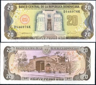 Dominican Republic 20 Pesos Oro 1990 P 133 Unc -