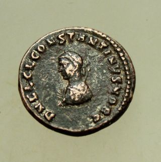 Constantine Ii,  As Caesar.  Holding Mappa 317 Ad.  Æ 19mm 3,  4g Follis Camp Gate