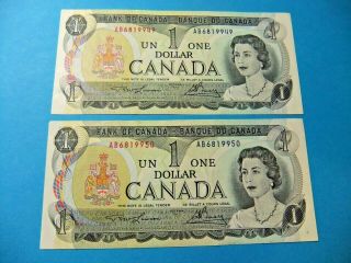 2 Consecutive 1973 Bank Of Canada 1 Dollar Notes - Unc