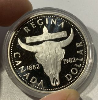 Canada Elizabeth Ii Silver Proof Dollar,  1982 Coin In A Capsule Fdc