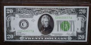 (2) 1928 Twenty Dollar Notes,  sequential,  Crisp AU,  2 notes. 7