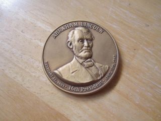 Abraham Lincoln 16th President/lincoln Memorial Bronze Medal,  1 - 11/16 "
