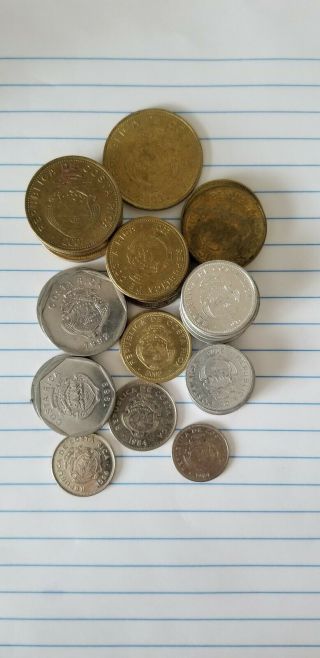 Costa Rica Coins: 1x500,  8x100,  3x50,  7x25,  14x10,  9x5,  1x2,  1x1,  1x.  5 Colones