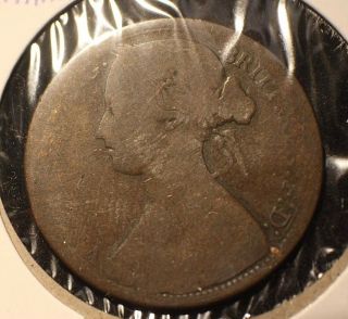1864 One Penny Great Britain Queen Victoria.  Km 479.  2 Bronze