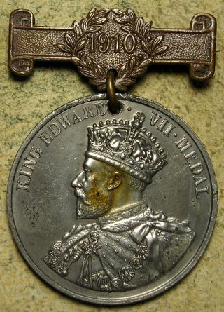 Great Britain: 1910 King Edward Vii London Schools Punctual Attendance Medal